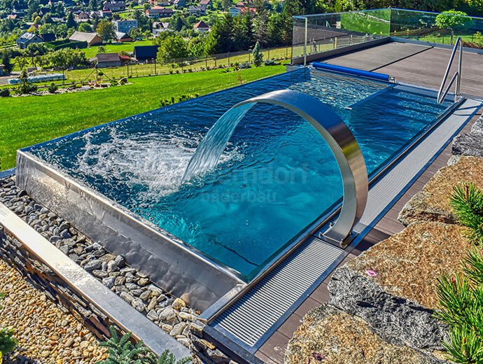 <strong>Súkromné</strong> antikorové bazény a wellness