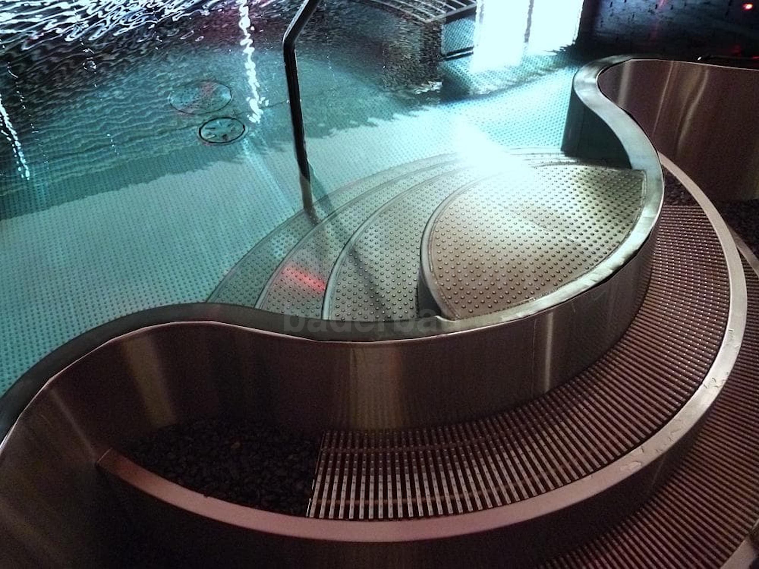 5e_Vířivý bazén.JPG