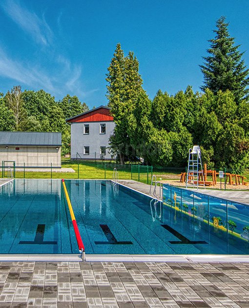 Verejné vonkajšie kúpalisko Chrastava