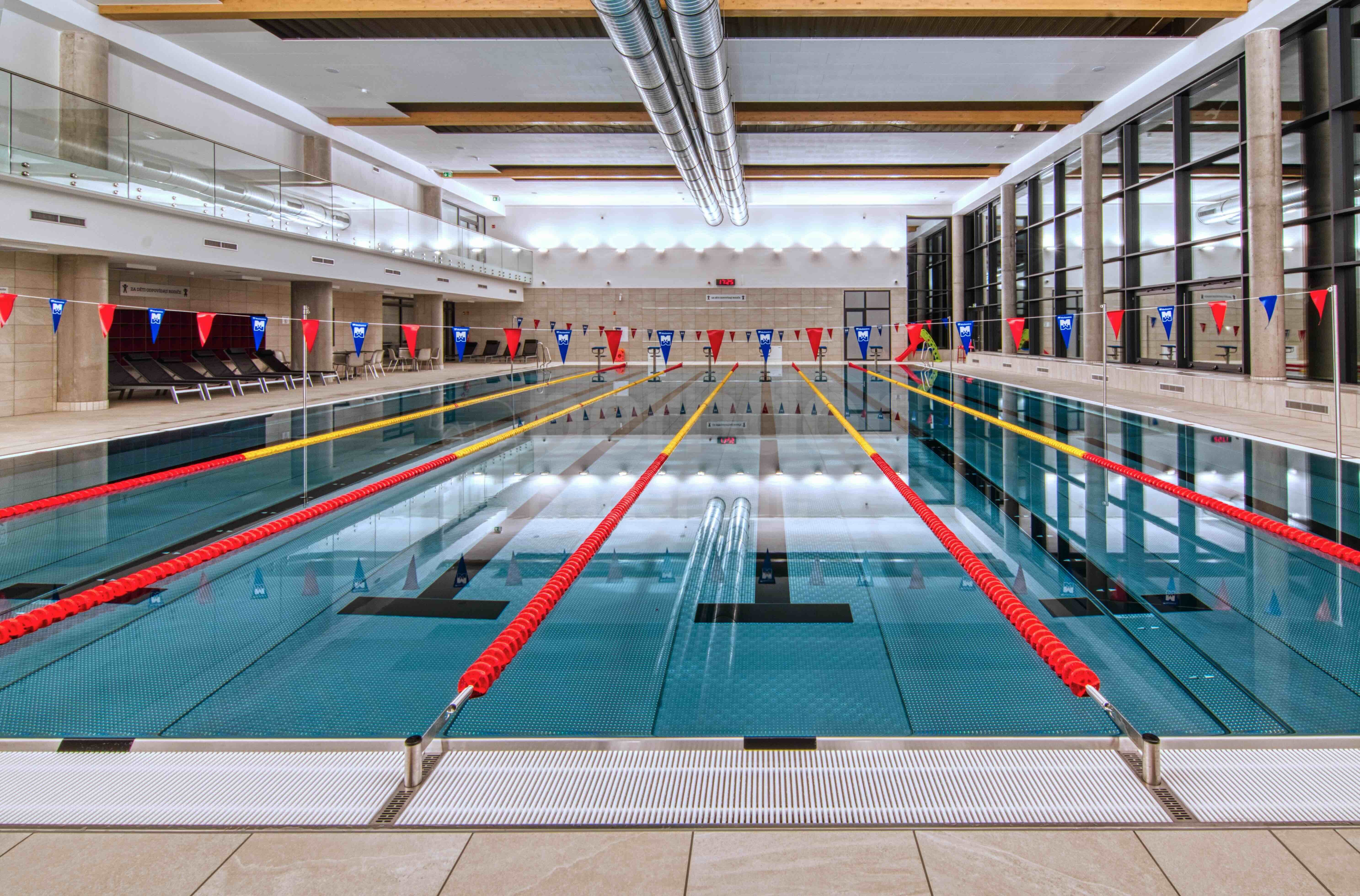 Krytý bazén a wellness centrum, Nymburk