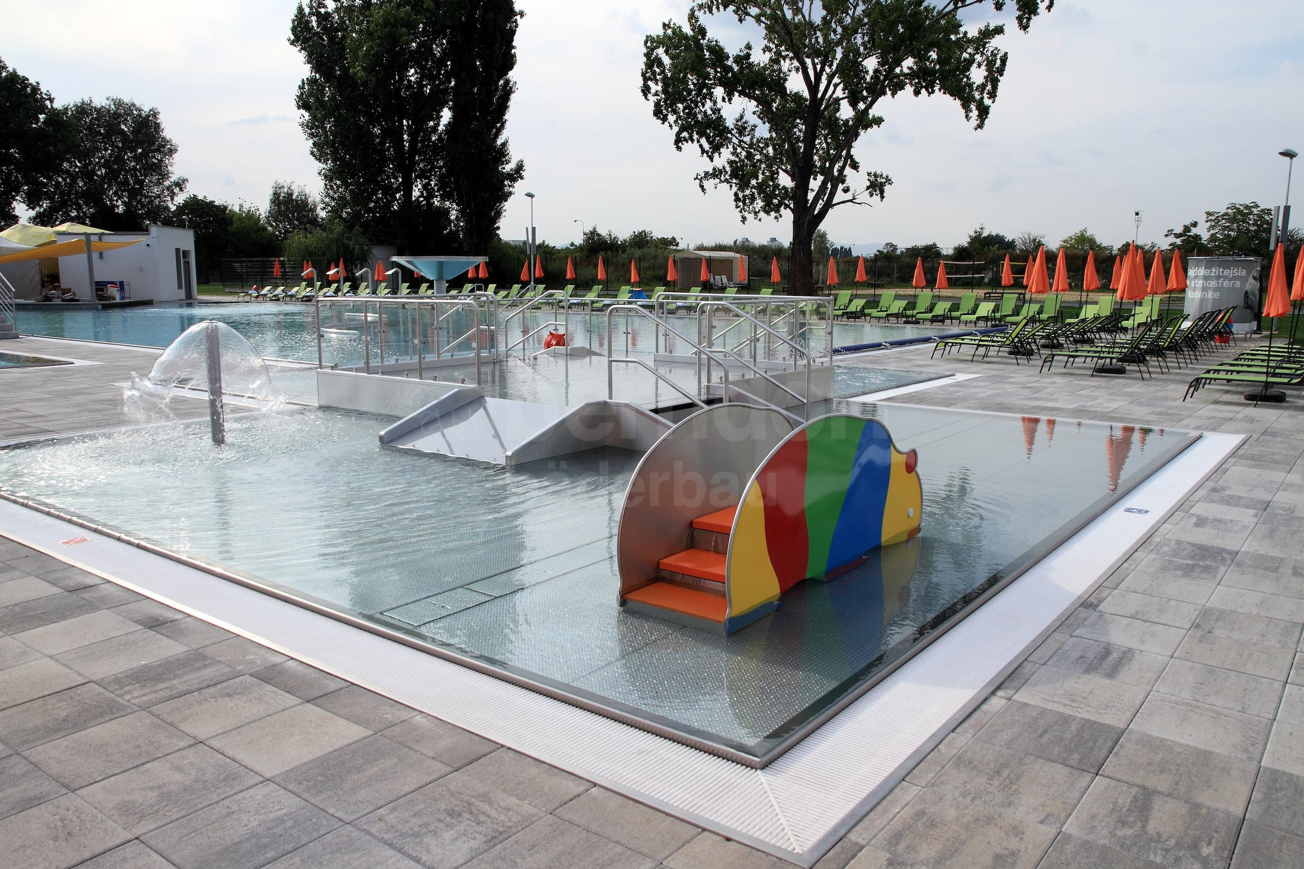 8e_TRNAVA_AQUAPARK Trnava.JPG