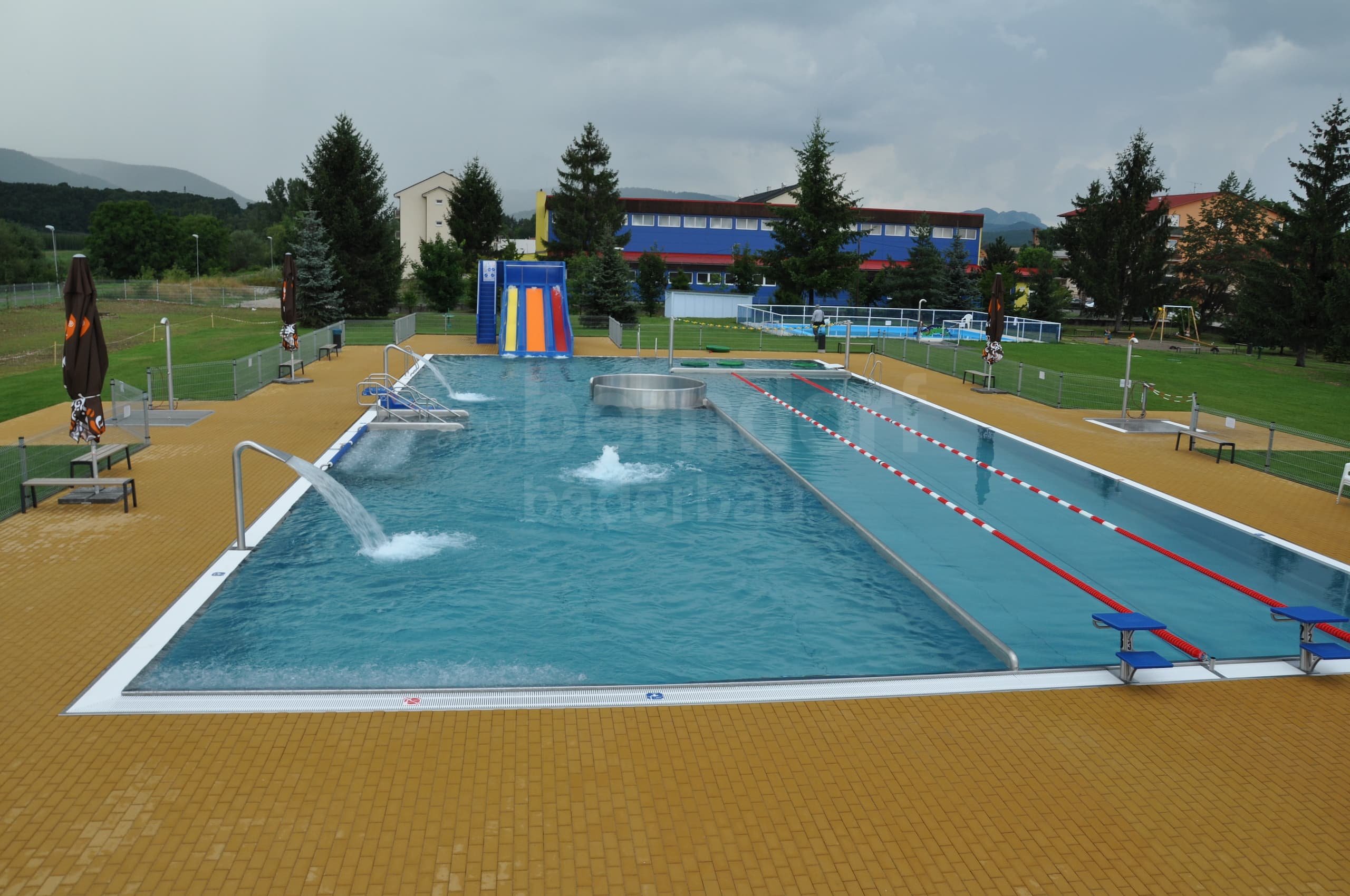 11a_NEMŠOVÁ_Veřejné koupaliště.JPG