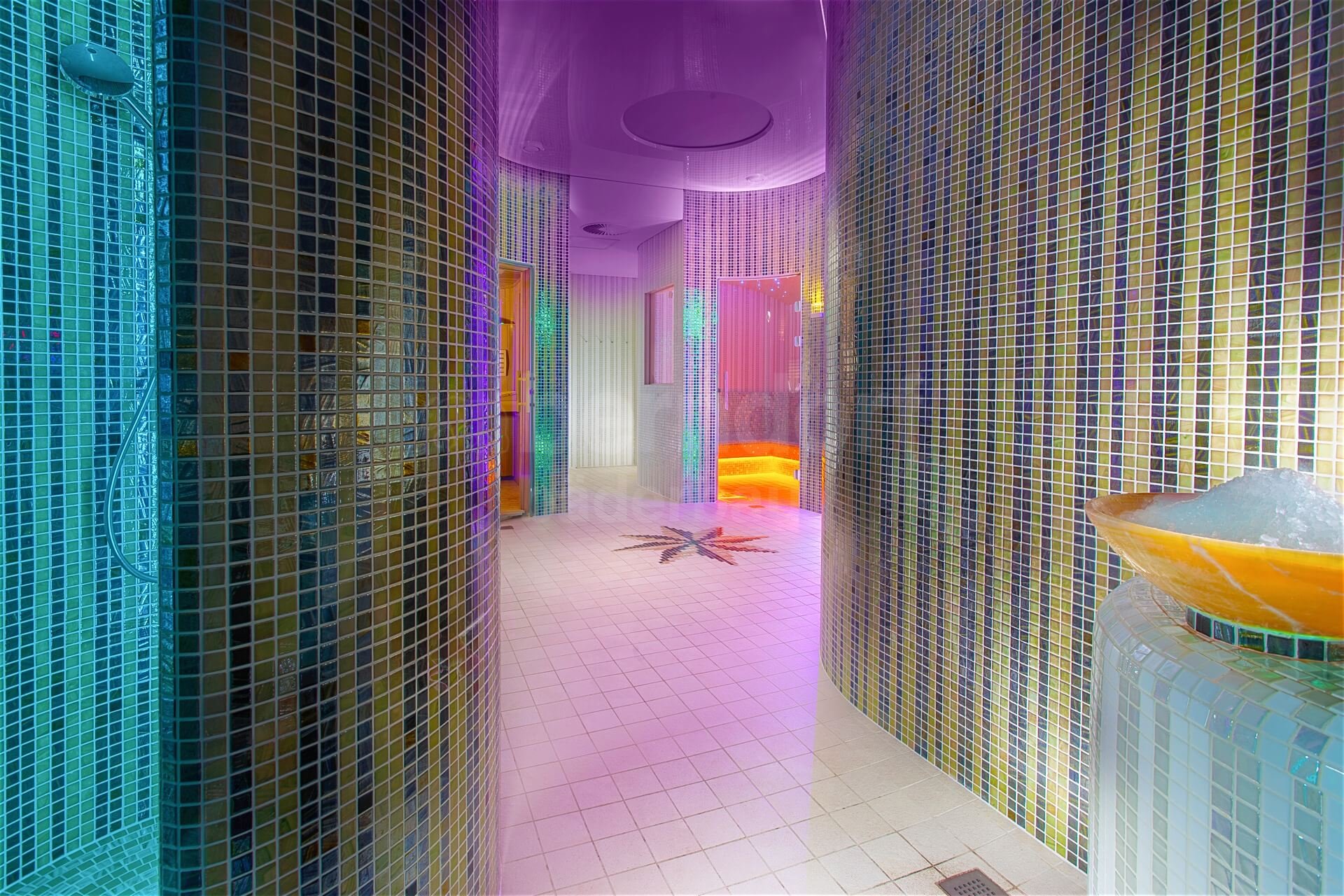 CZ_H_KARLOVY-VARY_OLYMPIC_ALBION_2010_Sauna.jpg